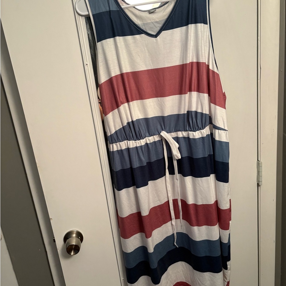 SHEIN Curve Navy and White dress
